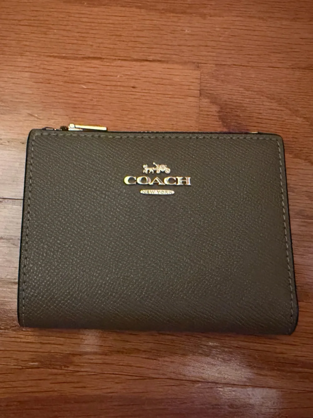 Coach Outlet Bifold Wallet - Stone/Gold - Picture 4 of 6